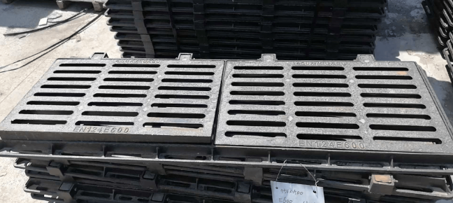 巨鹿球墨铸铁连体双篦展示